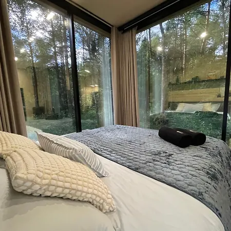 Telise Tinyone Is A Modern Forest Cabin With A Cozy Hot Tub Voola Exterior photo